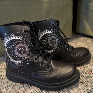 Yes We Vibe Kids Black Cosmic Boots